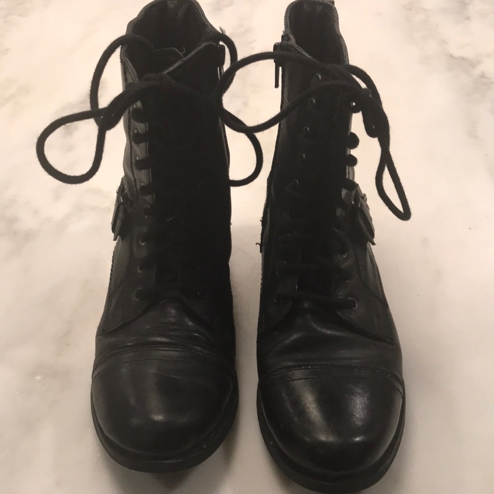 Nine West Black Leather Side Zip lace up Boots-7M